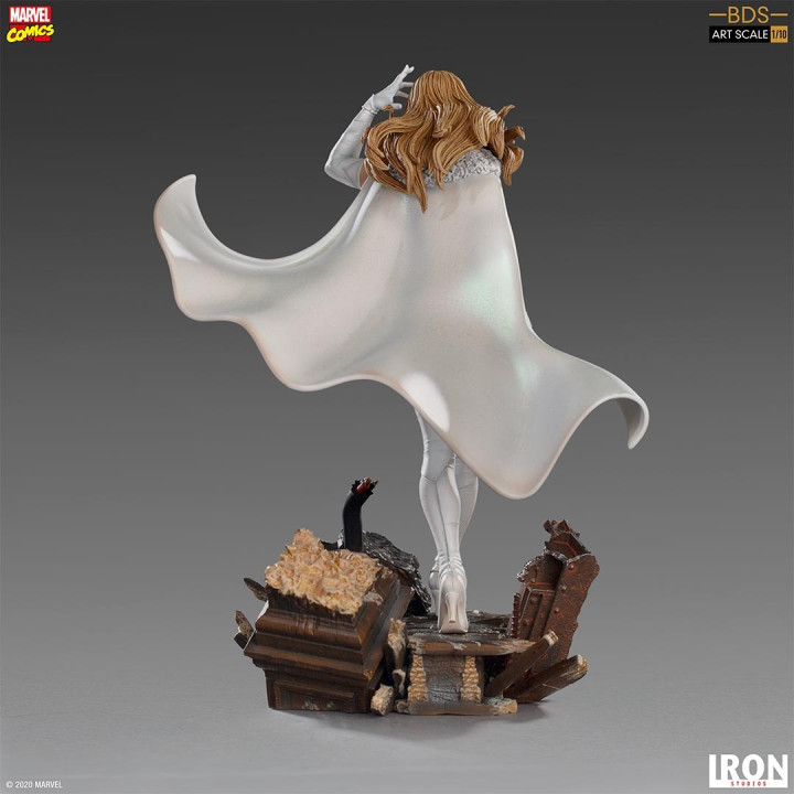 EMMA FROST BDS ART SCALE 1/10