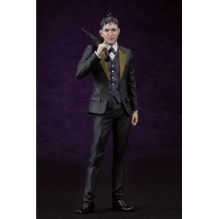 OSWALD CHESTERFIELD COBBLEPOT - GOTHAM TV - ARTFX STATUE