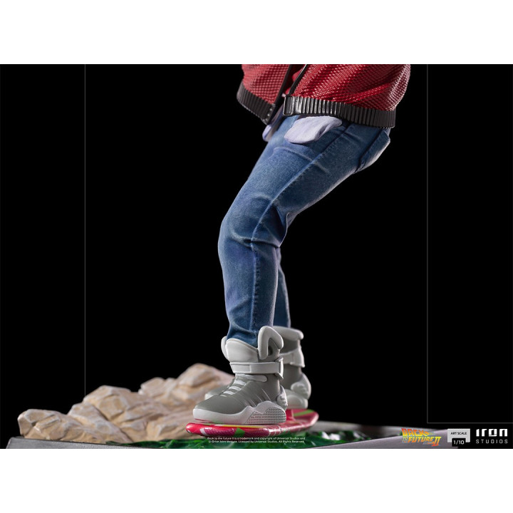 Marty McFly on Hoverboard Art Scale 1/10 - Back to the Future Part II