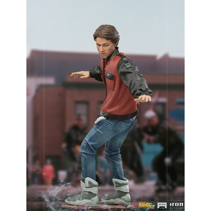 Marty McFly on Hoverboard Art Scale 1/10 - Back to the Future Part II