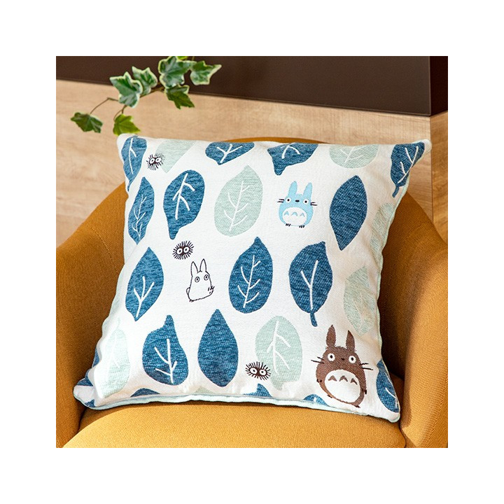 Coussin Totoro Feuilles Bleues et Vertes 45x45cm - Mon Voisin Totoro