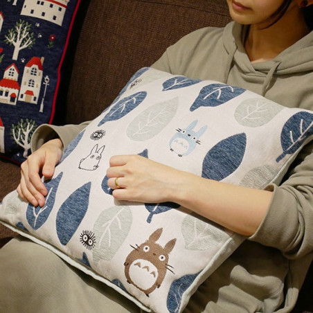 Coussin Totoro Feuilles Bleues et Vertes 45x45cm - Mon Voisin Totoro