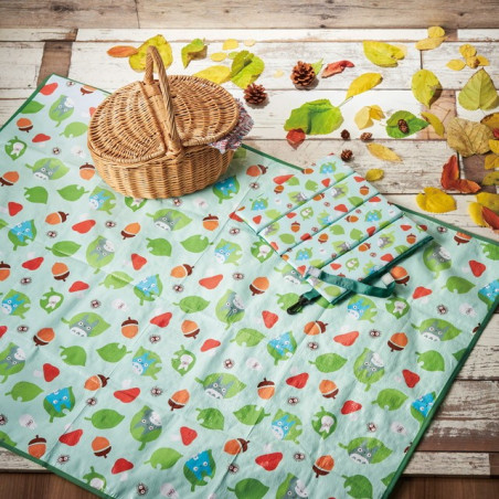 Nappe à Pique-nique Totoro Noisettes 90 x 120 cm - Mon Voisin Totoro