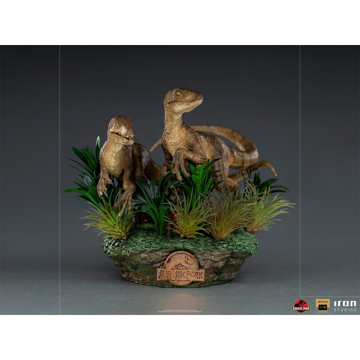 Just The Two Raptors Deluxe Art Scale 1/10 - Jurassic Park