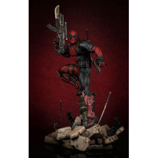MARVEL STATUE 1/6 DEADPOOL 