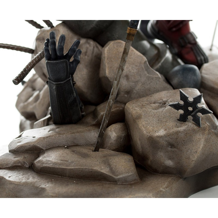 MARVEL STATUE 1/6 DEADPOOL 