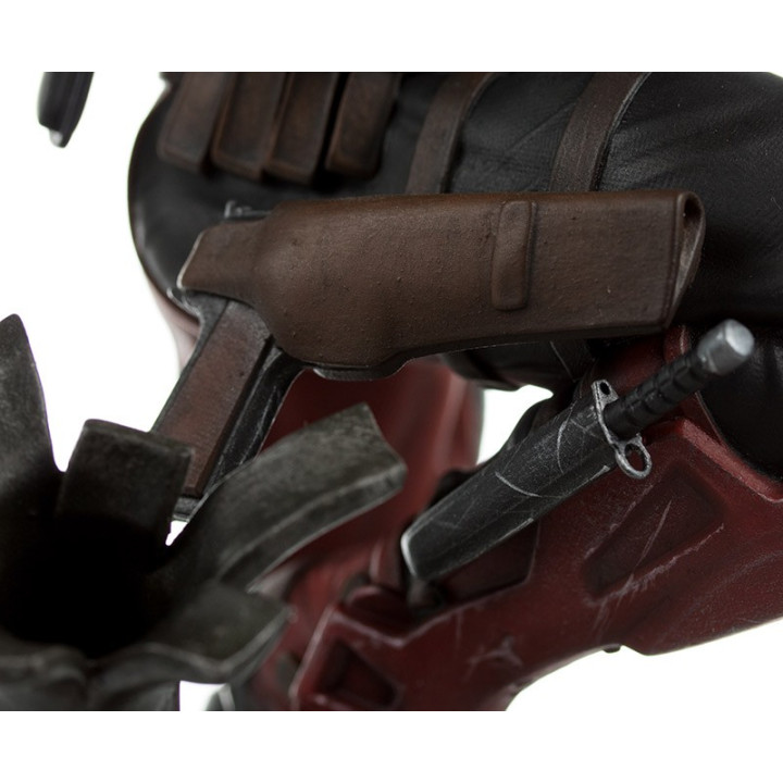 MARVEL STATUE 1/6 DEADPOOL 