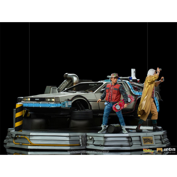 DeLorean Full Set Deluxe - Back to the Future Part II  Art Scale 1/10