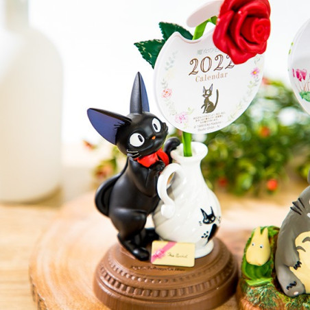 Statue Jiji et rose - Kiki la petite sorcière