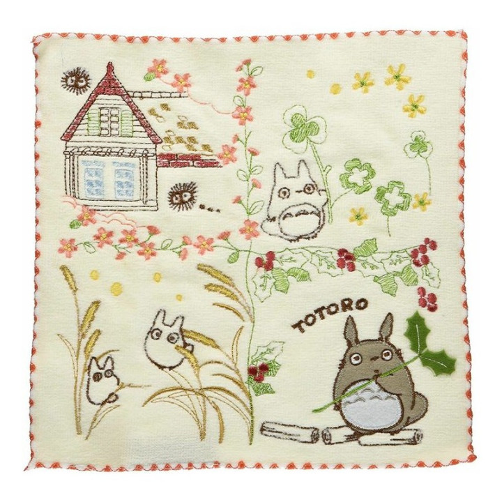 Mini Serviette Totoro Dans Le Jardin- Mon Voisin Totoro