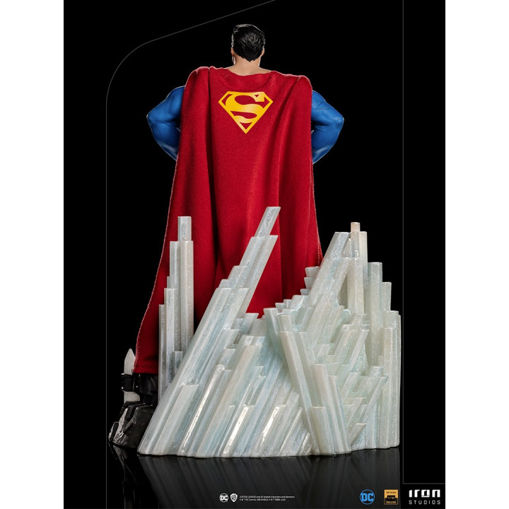 SUPERMAN UNLEASHED DELUXE - DC COMICS - ART SCALE 1/10