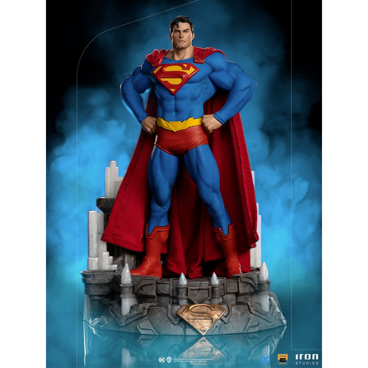 SUPERMAN UNLEASHED DELUXE - DC COMICS - ART SCALE 1/10