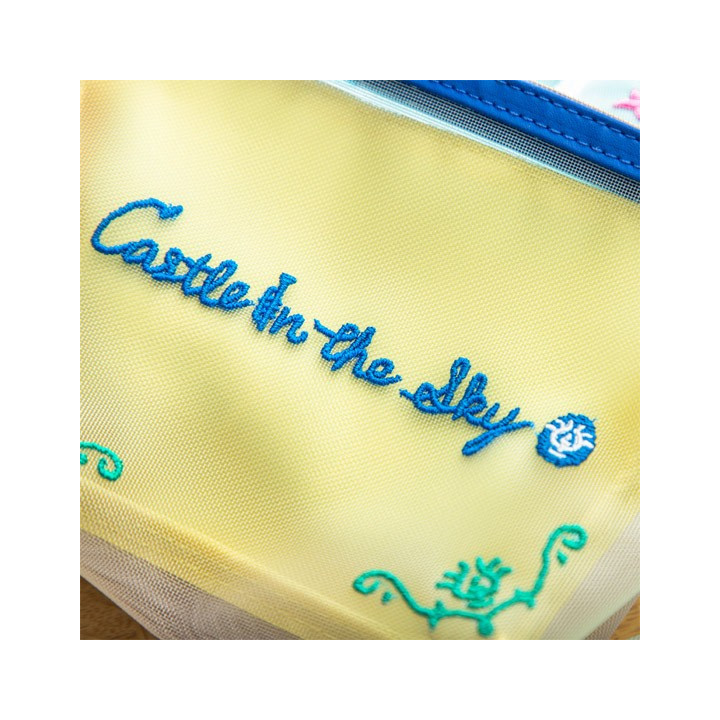 Pochette transparente brodée - Le Château dans le Ciel