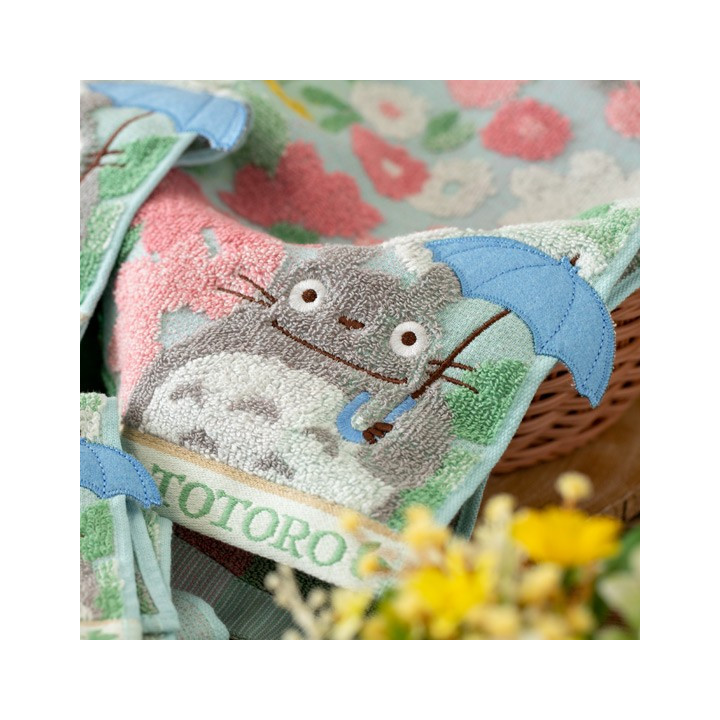 Serviette Totoro Champs de Fleurs 34x80 - Mon Voisin Totoro