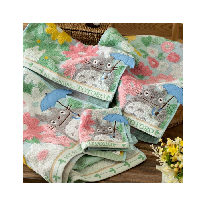 Serviette Totoro Champs de Fleurs 34x80 - Mon Voisin Totoro