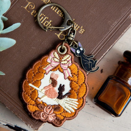 Embroidery Keychain Wreath of bread - Kiki's Delivery Service