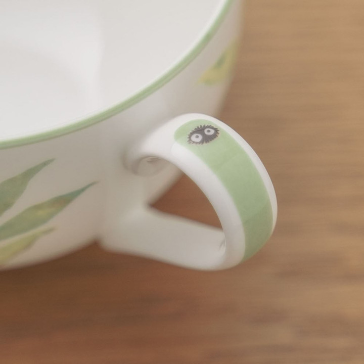 Soup Mug Totoro on a leaf - My Neighbor Totoro