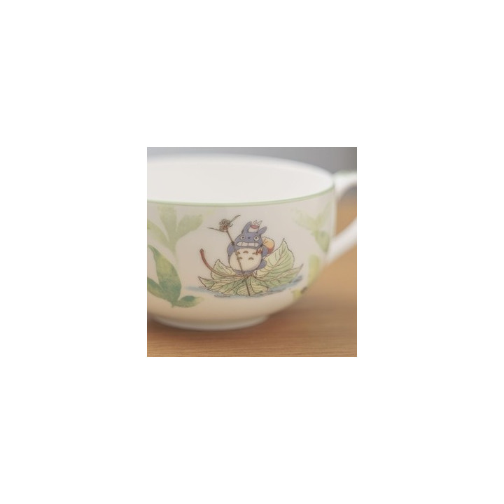 Soup Mug Totoro on a leaf - My Neighbor Totoro