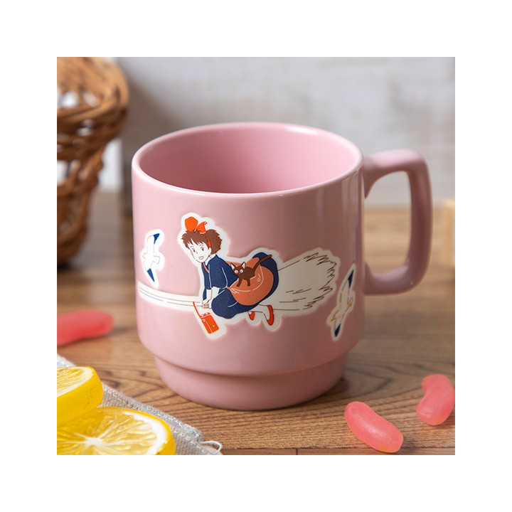 Mug couleur gauffré Kiki vole - Kiki La Petite Sorciere 