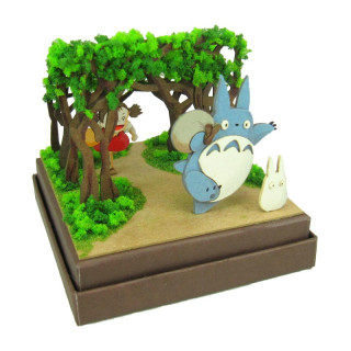 Diorama papier Mei & Totoro Tunnel secret - Mon Voisin Totoro