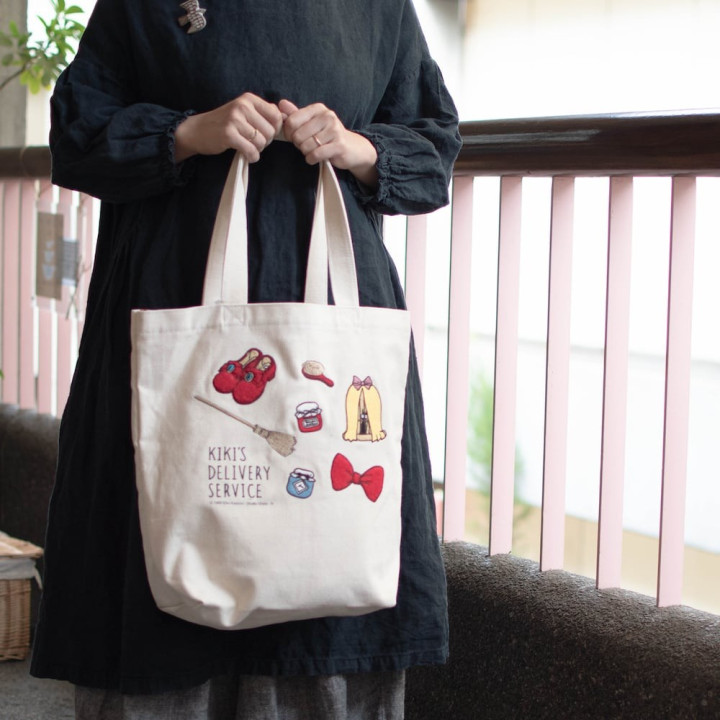 Tote bag Brodé Kiki Objets Precieux - Kiki la petite sorcière