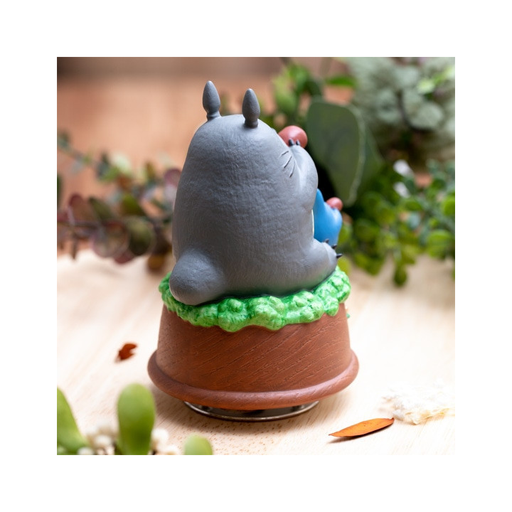 Grande Statue Musicale Totoro joue de l’ocarina - Mon Voisin Totoro