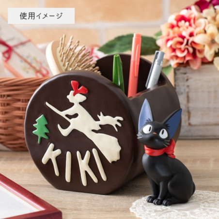Chocolate cake Jewel box with Jiji - Kiki's Delivery Service