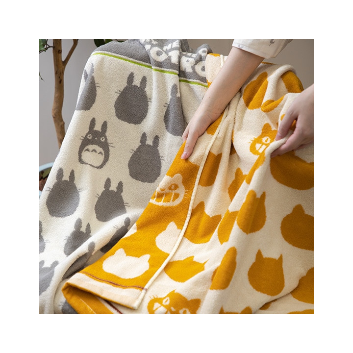 Blanket Big Totoro Silhouette 85x115 cm - My Neighbor Totoro
