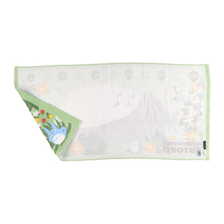 Grande Serviette Toise Totoro se repose 60x120 cm - Mon Voisin Totoro