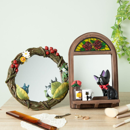 Miroir Jiji devant la glace - Kiki la petite sorcière