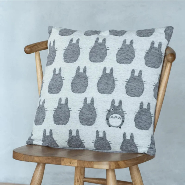 Coussin Silhouette Totoro Gris - Mon Voisin Totoro
