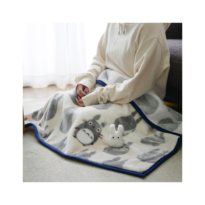Plaid Silhouette Totoro Gris 70x100 cm - Mon Voisin Totoro