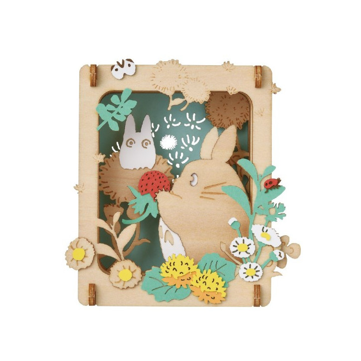 Théâtre de papier style bois - Cueillette des fraises - Totoro