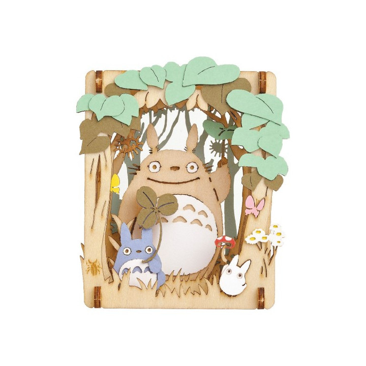 Théâtre de papier Style bois Totoro - un moment à l'ombre
