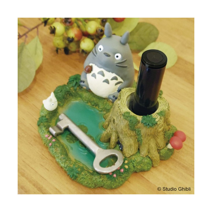 Figurines pot à crayon Totoro au bord de la marre - Mon Voisin Totoro