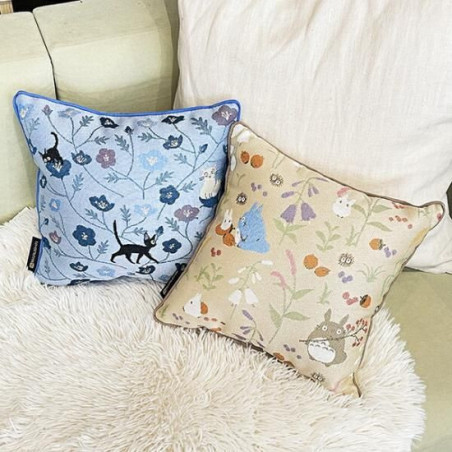 Totoro Autumn Moment Cushion 30x30cm – My Neighbor Totoro