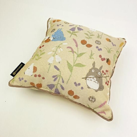 Totoro Autumn Moment Cushion 30x30cm – My Neighbor Totoro