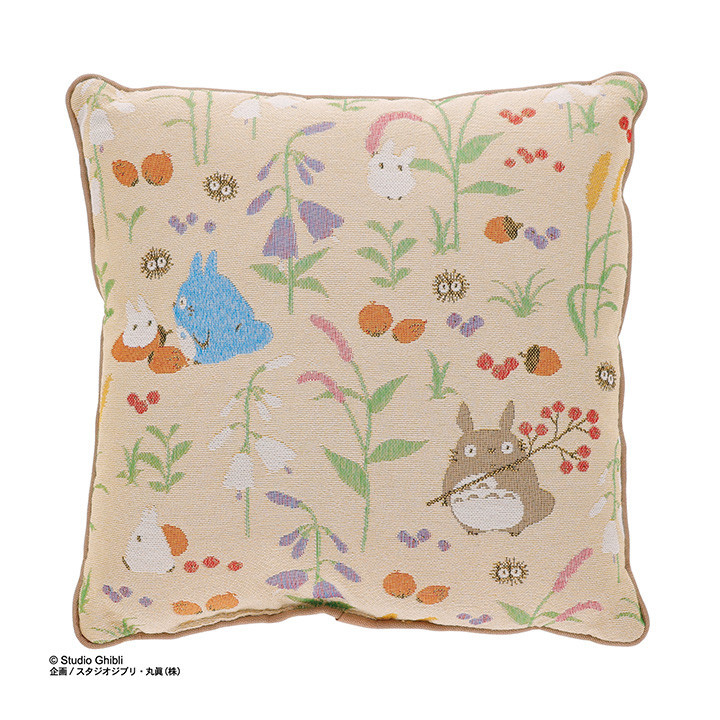 Coussin Totoro Instant d’Automne 30x30cm– Mon Voisin Totoro
