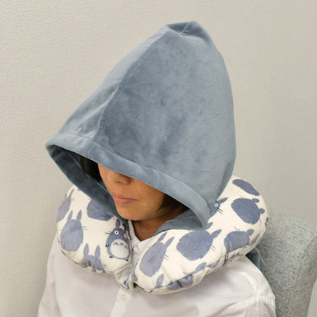 Coussin de voyage Totoro géant avec capuche – Mon Voisin Totoro