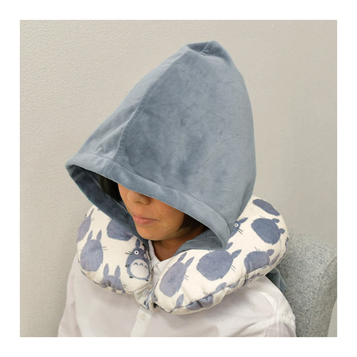 Coussin de voyage Totoro géant avec capuche – Mon Voisin Totoro