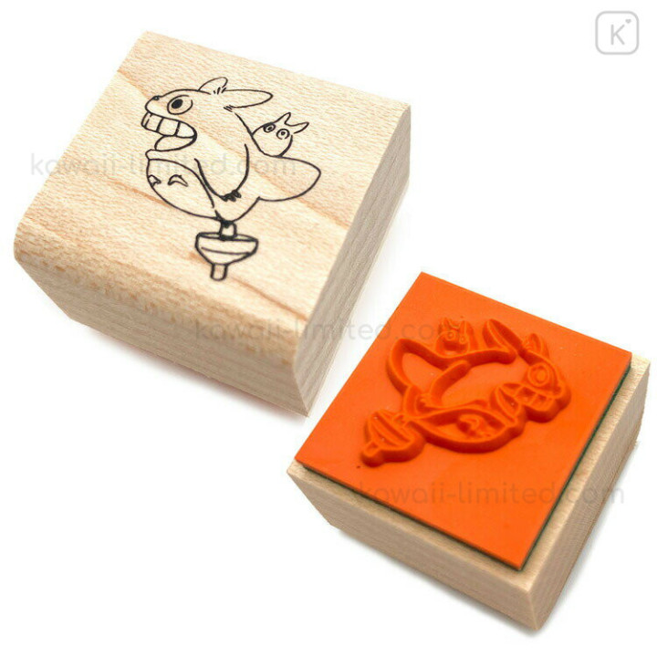 Pochette à cordon avec tampon Totoro et toupie - Mon Voisin Totoro