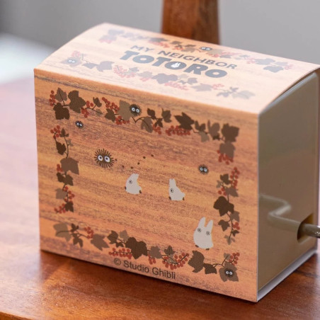 Hand crank music box Autumn leaf - My Neighbor Totoro