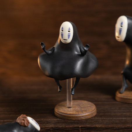 Pose Coll. Assort. de 6 Figurines Kaonashi - Le Voyage de Chihiro