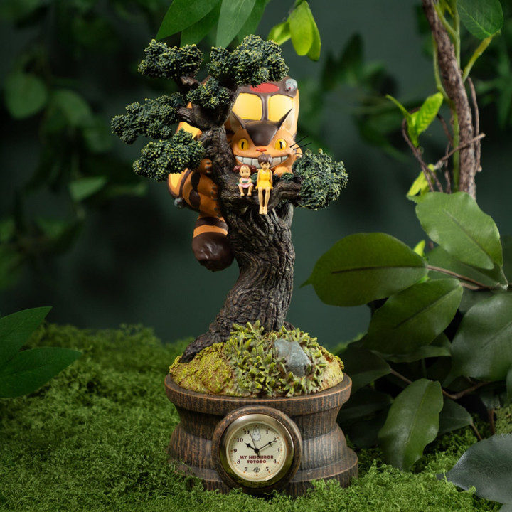 Diorama table clock Mei, Satsuki & Chatbus in the pine tree - My Neig