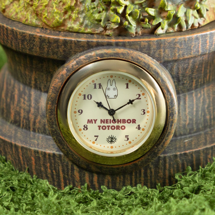 Diorama table clock Mei, Satsuki & Chatbus in the pine tree - My Neig