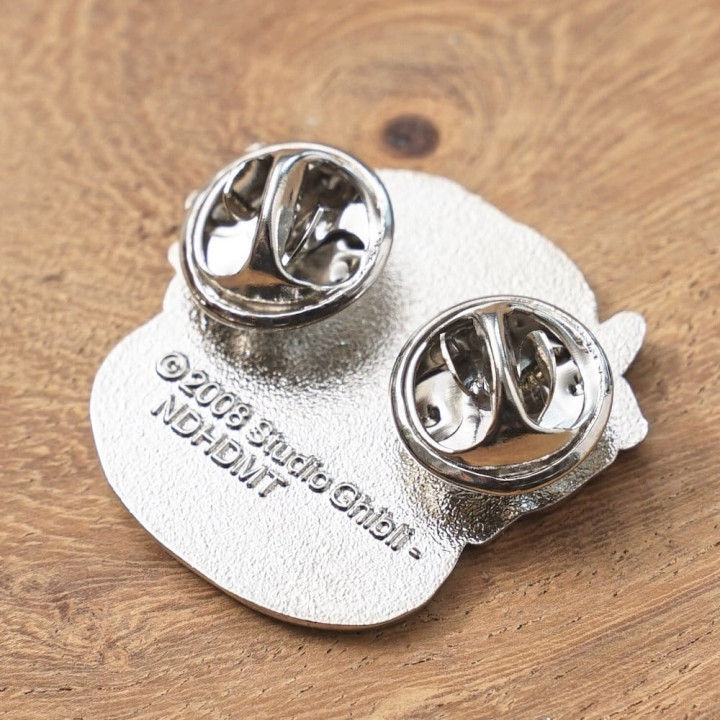 Pins Ponyo Gros Plan – Ponyo sur la falaise