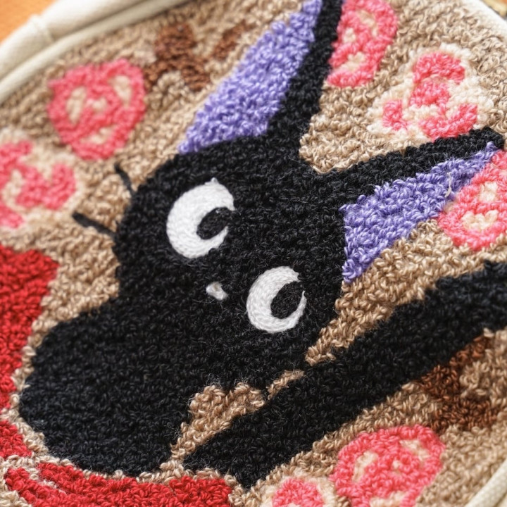 Round pouch Jiji Rose wreath - Kiki’s Delivery Service