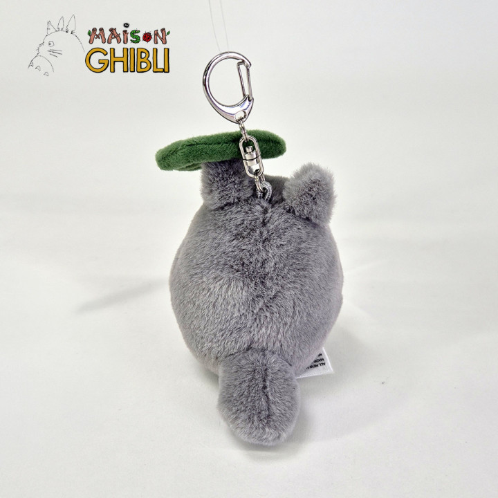 Porte-clés peluche Nakayoshi Totoro Gris avec feuille - Mon Voisin To