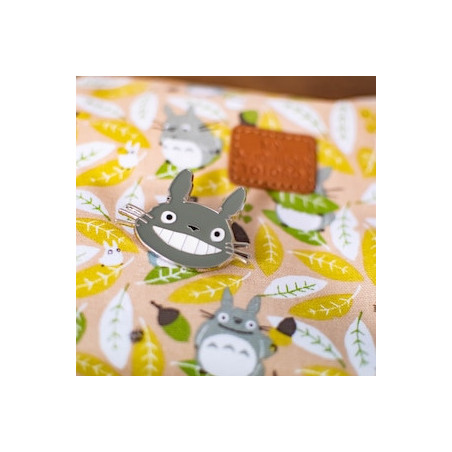 Pins Totoro Gris Gros Plan - Mon Voisin Totoro
