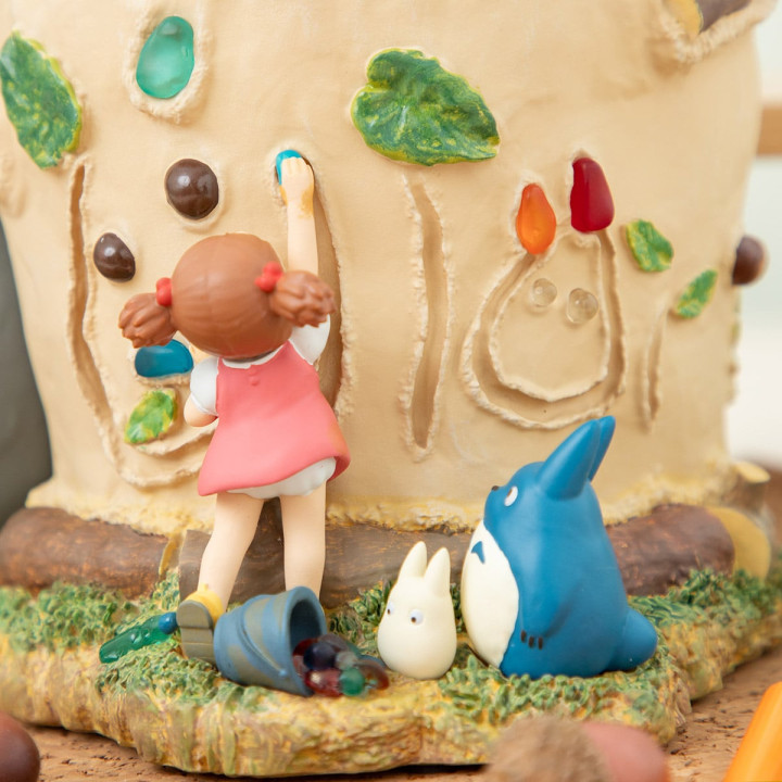 Planter Totoro & Mei have fun - My Neighbor Totoro